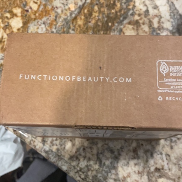 NWT Function of Beauty Shampoo and Conditioner - Picture 3 of 4